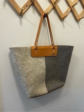 Graf Lantz Wool Aiko Tote in Granite